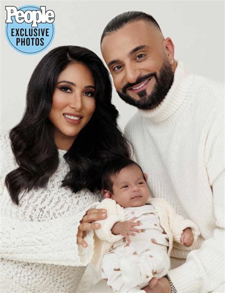 Age & Instagram of Kris Fades Wife! |