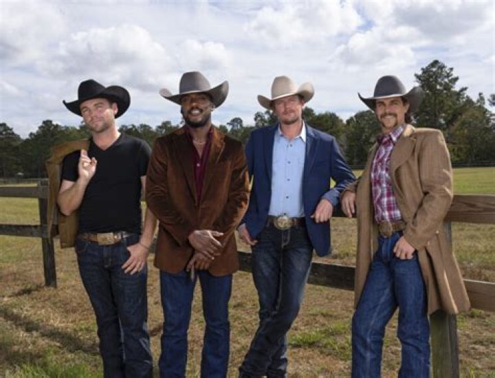 Allen Is in the Middle of a Love Triangle With Cassidy Jo and Khelsi on 'Farmer Wants a Wife' (EXCLU
