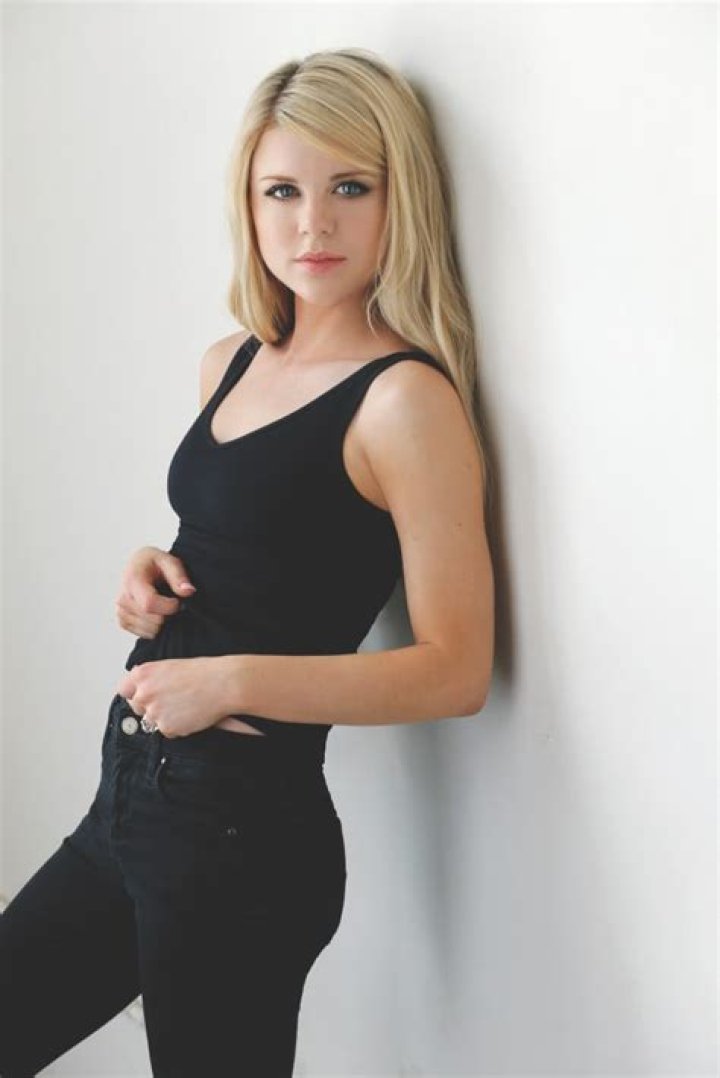 Bailey De Young - BlogNews