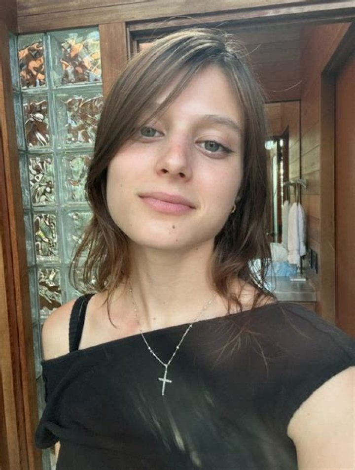 Celeste Van Dien | BlogInfo