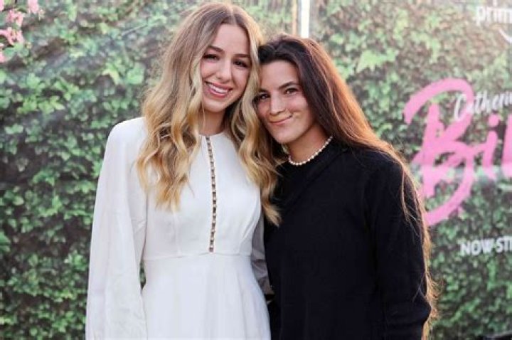 Chloé Lukasiak Relationship: Who Is Chloé Lukasiak’s Girlfriend Brooklinn Khoury?