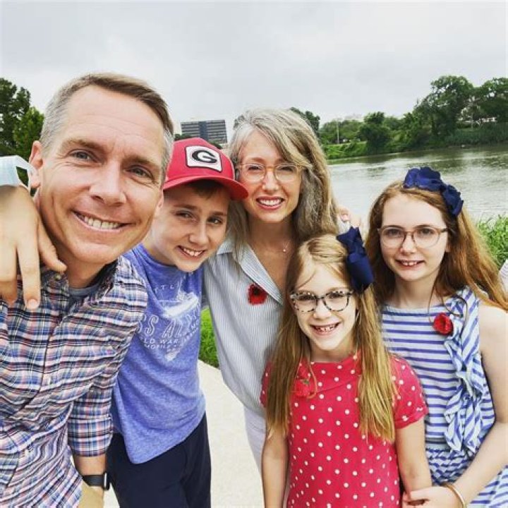 Clint Harp of 'Fixer Upper' Fame and Wife Kelly Share a Mutual Love of Carpentry