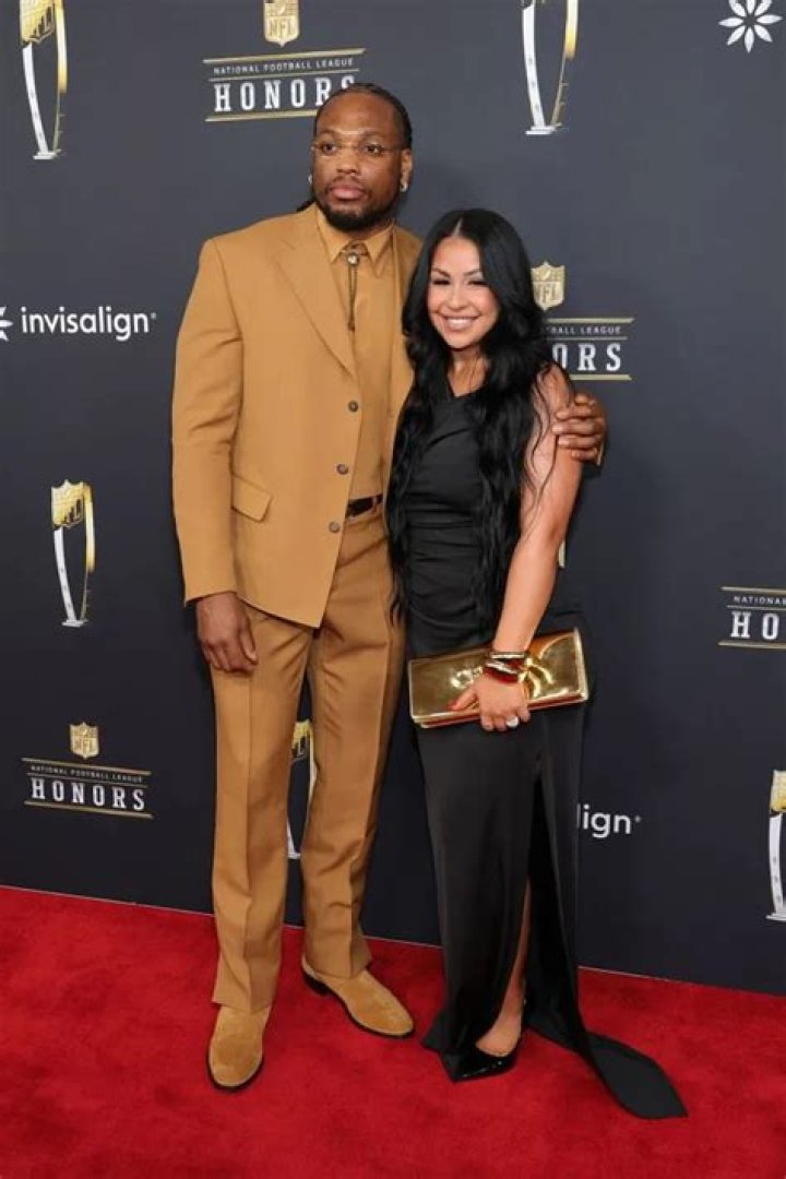 Does Derrick Henry Have A Wife? Who Is Derrick Henrys Girlfriend Adrianna Yasmin Rivas Colmenero? |