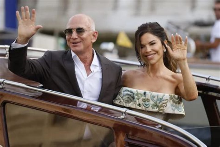 Forget His Fortune, Whats Wrong With Jeff Bezos Eye?