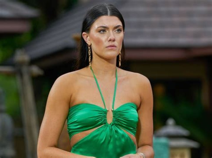 Gabi Elnicki Is Among the Non-Influencers From 'The Bachelor' Season 27 and It's Honestly Refreshing