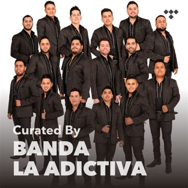 Gente Corriente by La Adictiva Banda from Mexico ·