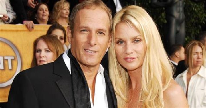 Grammy Winner Michael Bolton Previously Dated This 'Desperate Housewives' Star