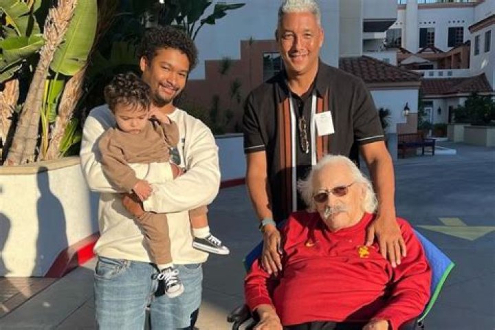 Is Steve Wyche Related To Sam Wyche? Fans Are Curious To Know About The Family