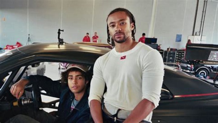 Jann Martinborough Brother, Wikipedia, Wife, Real Story, Wife, Now, Races, Parents, Wife, Crash, Girlfriend, Height, Stats