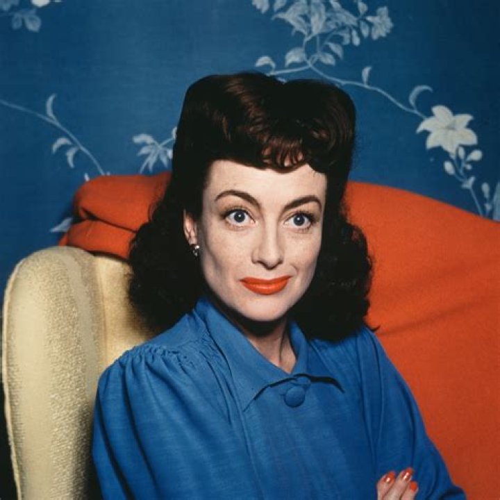 Joan Crawford ·