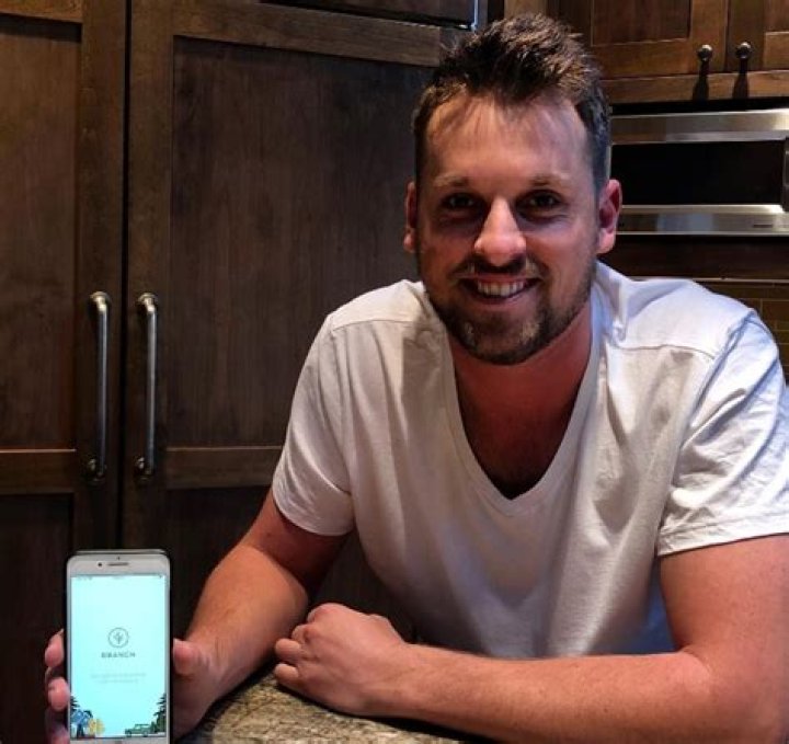 Kevin Ginkel Wife: Is He Married Or Dating Anyone?