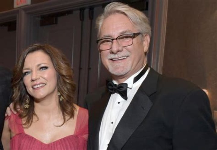 Martina McBride Net Worth, Bio, Wiki, Age, Height, Zodiac, Relationships, Children & Filmography ·