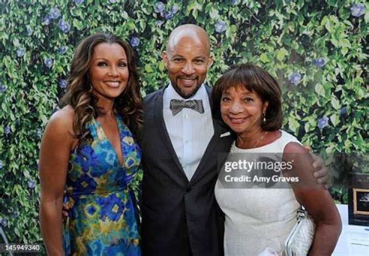 Milton Augustine Williams jr- Truth About Vanessa Williams' father |