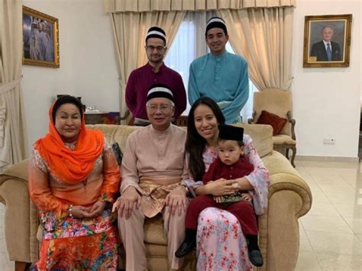 Najib Razak Has Five Children, Nooryana Najwa Najib, Puteri Norlisa Najib, Mohd Nizar Najib, Mohd Na