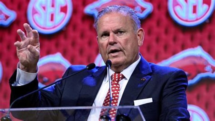 Nolan Gould Bio (Wiki) | JadeVib