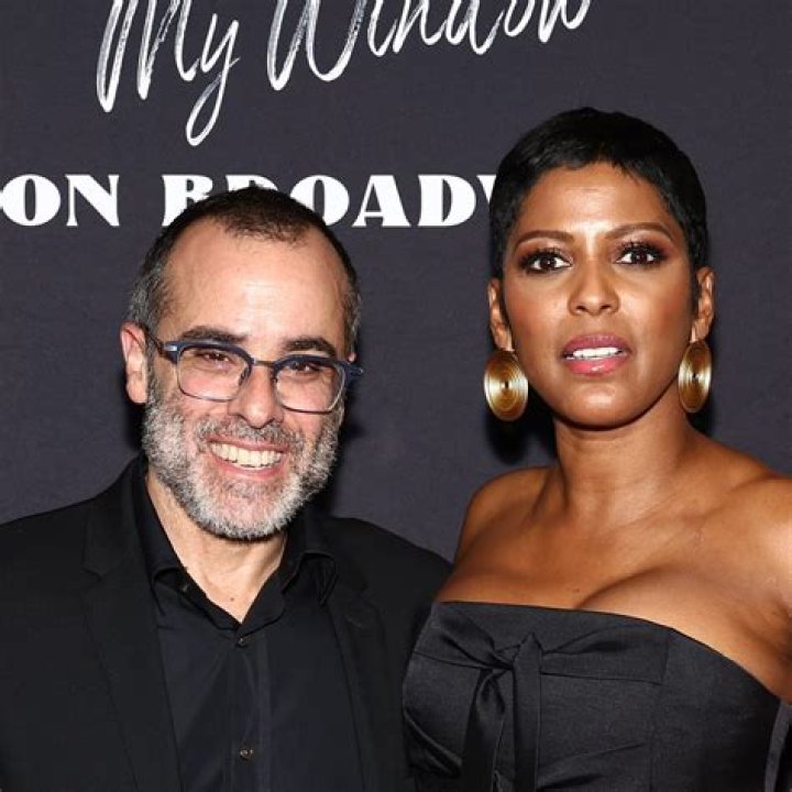 Tamron Hall Husband Steven Greener Net Worth, Wife, Age, Height, Wiki, Ethnicity, Bio correo