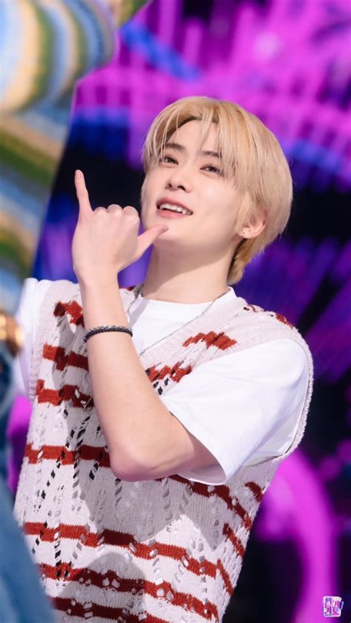 Unveiling The Allure Of "Jaehyun Shirtless": A Journey Of Discovery