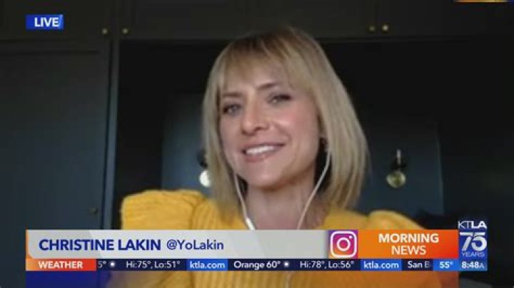 VlogJam | Christine Lakin Biography