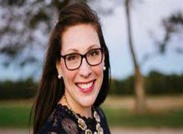 Who Is Cara Webb Hanson? Everything About Victor Davis Hanson Wife
