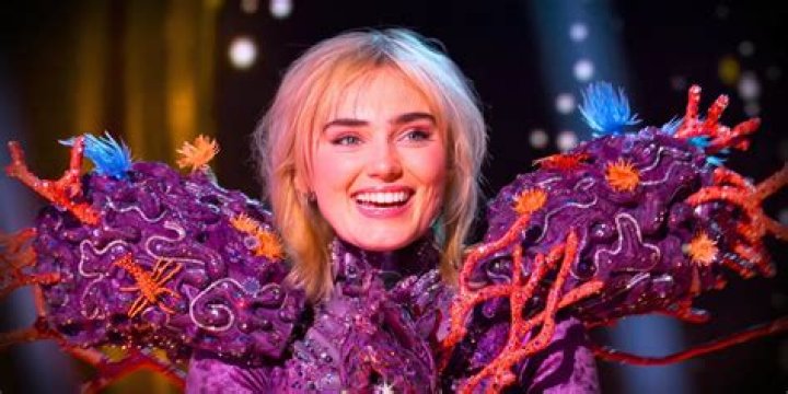 Who Is Mantis on 'The Masked Singer'? Fans Believe It's a 'Footloose' Alum